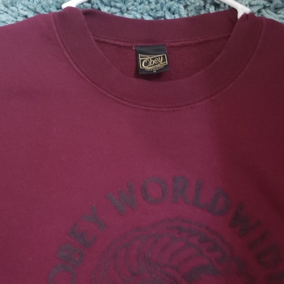 Obey Crewneck Sweatshirt in Maroon - Picture 3 of 4